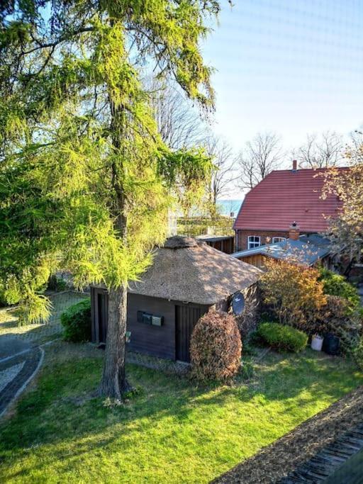 Reethaus Mit Meerblick- In 30 Sekunden Am Strand Apartman Boltenhagen  Kültér fotó